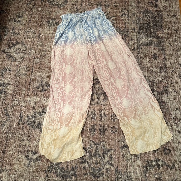 NWT surf gypsy suite by the sea snake print pants - Picture 9 of 9